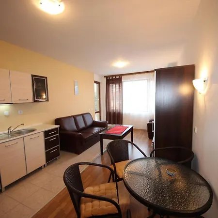 Menada Diamond Bay Апартаменты