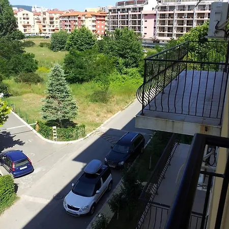 Апартаменты Menada Diamond Bay Солнечный берег